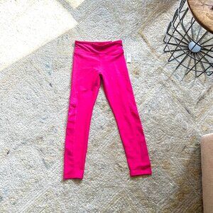 NWT:  Old Navy Mesh-Paneled Performance Pink Leggings for Kids
